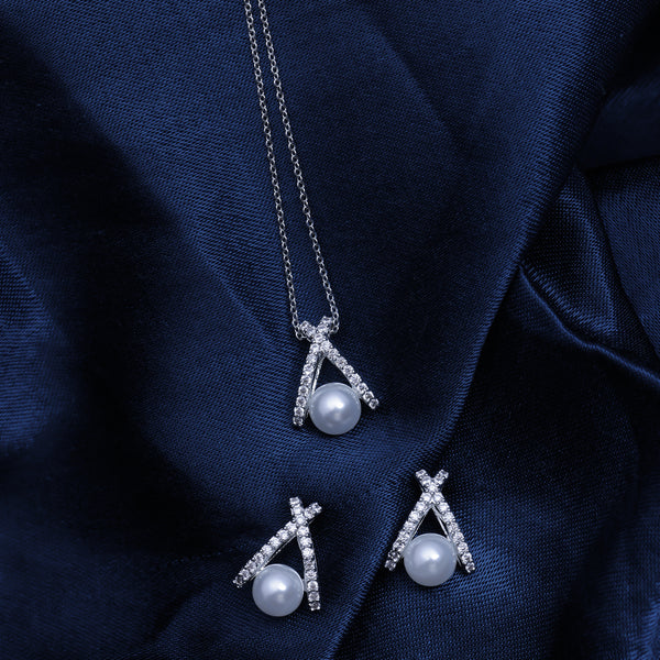 LustrePearl Elegance Pendant Set