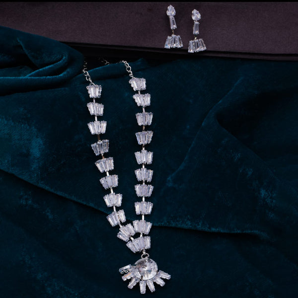 ✨ Radiant Aurora Necklace & Earrings Set