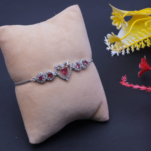 ❤️ Scarlet Hearts Crystal Bracelet